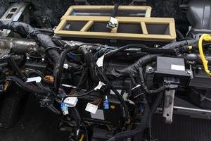 interior del coche con el panel quitado