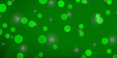 textura de vector verde claro con círculos, estrellas.