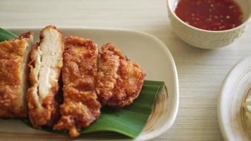 fried chicken with sticky rice and spicy sweet sauce video
