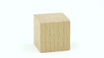 mouvement de blocs de construction en bois. mouvement de blocs de construction en cube de bois video