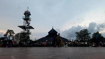 time-lapse van grote moskee of masjid agung demak video