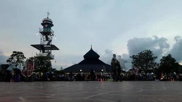 time-lapse van grote moskee of masjid agung demak video