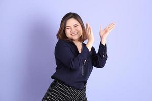 mujer asiática gordita foto