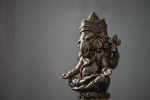 Ganesha es el dios del éxito. que los hindúes en la India y los budistas de todo el mundo respetan y adoran. foto