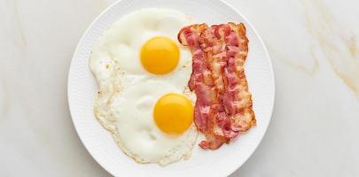 omelet with bacon top view foodmap ketogenic diet banner photo