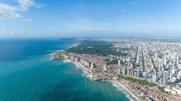 bella imagen aerea de la ciudad de natal, rio grande do norte, brasil. foto