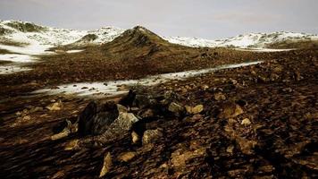 paisagem do deserto rochoso do altiplano boliviano