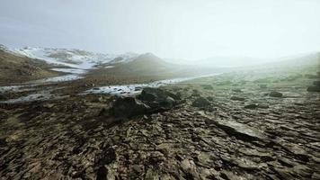 paesaggio del deserto roccioso dell'altiplano boliviano video