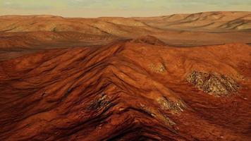 belles dunes de sable dans le désert du sahara au coucher du soleil video