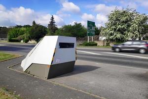 French mobile speed camera photo