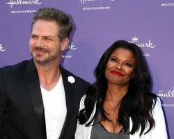 LOS ANGELES, JUL 30 - Bradford Sharp, Keesha Sharp at the Gabrielle Union Hosts the Launch Party for Hallmarks Put It Into Words Campaign at The Lombardi House on July 30, 2018 in Los Angeles, CA photo