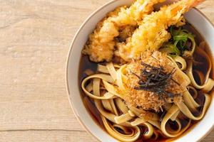 Japanese ramen noodles with shrimps tempura