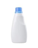 botella de plástico blanco con tapa azul aislada en un fondo blanco para detergente líquido para ropa o agente de limpieza o lejía o suavizante de telas foto