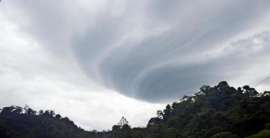 lenticularis clouds on cloudy days photo