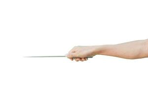 mano sujetando un cuchillo inoxidable aislado sobre fondo blanco con trazado de recorte. foto