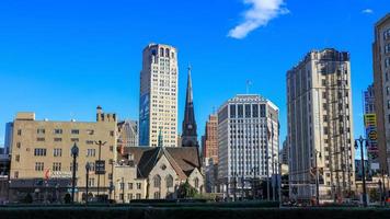 detroit, michigan, estados unidos, 30 de agosto de 2020, iglesia metodista central unida en el centro de detroit, ayuda a las personas sin hogar con comidas y ropa. foto