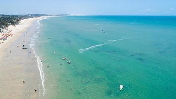 cumbuco, ceara, brasil sep 2019 - día soleado en la playa de cumbuco foto