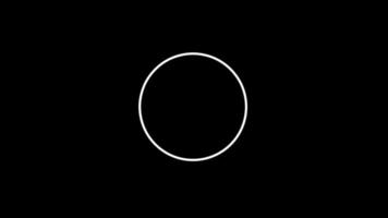 Animation von weißen Kreisen ändern Formen, um runde Kreise zu kritzeln, die auf schwarzem Hintergrund isoliert sind