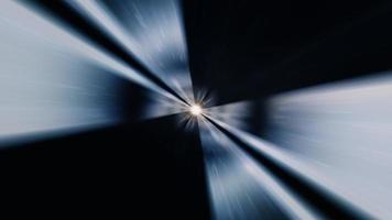 Túnel de vórtice de luz con destello óptico central colorido video
