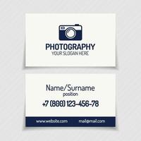 tarjeta de visita con emblema de fotografía y estilo plano de cámara fotográfica de silueta vector