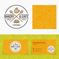 juego de panadería y café con logo que consiste en una taza de café y croissant, patrones sin fisuras y tarjetas