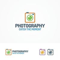 logotipo de fotografía con cámara fotográfica en color vector