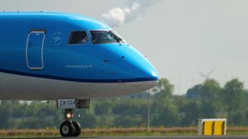 klm cityhopper embraer 190 landning video