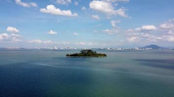 Aerial view Gazumbo Island in sunny day video