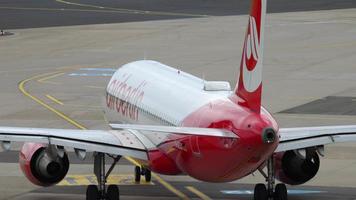 airberlin airbus a320 roulage video