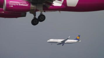 wow air airbus 320 vliegtuig landing video