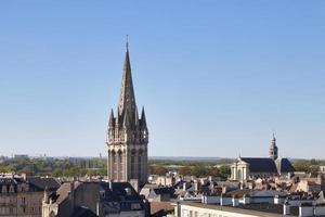 iglesias de saint sauveur y notre-dame-de-la-gloriette en caen foto