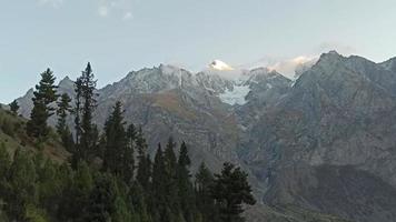 montagna rakaposhi di notte, valle di hunza, pakistan video