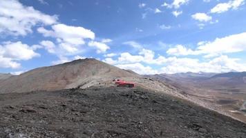 babusar vista panoramica dall'alto dalla cima della montagna gilgit baltistan, pakistan video