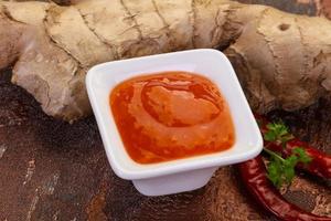 salsa de chile con jengibre foto
