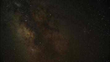 8k stelle della Via Lattea nel cielo notturno video