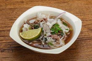 cocina vietnamita - sopa pho bo foto