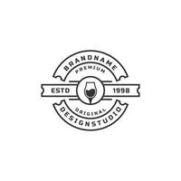 Vintage Retro Badge Insignias or Logotypes Vector Design Element, Business sign, Logos, Identity, Label and Object