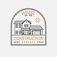 identidad de la empresa de construcción de casas con casa suburbana americana. ilustración vectorial insignia de línea delgada, signo para bienes raíces, negocios relacionados con la construcción y la empresa de construcción. vector