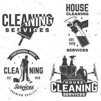 insignia de la empresa de limpieza, emblema. ilustración vectorial concepto para camisa, sello o camiseta. diseño de tipografía vintage con equipos de limpieza. señal de servicio de limpieza para negocios relacionados con la empresa vector