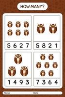 How many counting game with owl. worksheet for preschool kids, kids activity sheet vector