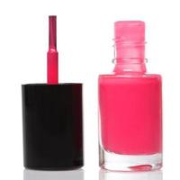 botellas con un colorido esmalte de uñas foto