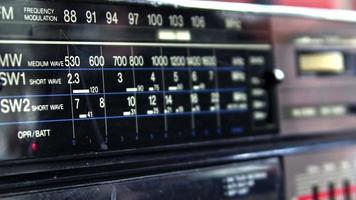 grabadora de cassette analógica búsqueda de canales de radio fm video