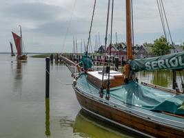 ahrenshoop en el mar báltico en alemania foto