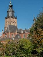 ciudad de zutphen en los países bajos foto