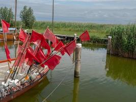 ahrenshoop en el mar báltico en alemania foto