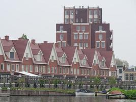 ciudad de leiden en los países bajos foto