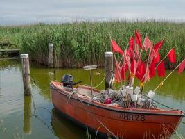 ahrenshoop en el mar báltico en alemania foto