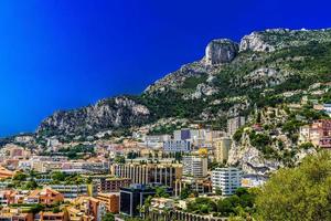 casas en el acantilado, fontvielle, monte-carlo, mónaco, cote d'azur, riviera francesa foto