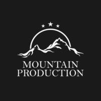 montaña con estrella en la parte superior para el logotipo de fotografía de paisaje, logotipo icónico adecuado para empresas relacionadas con la producción de películas, fotografía, actividades al aire libre, hoteles, restaurantes, etc. vector