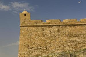 ruina antigua fortaleza en mahdia túnez foto